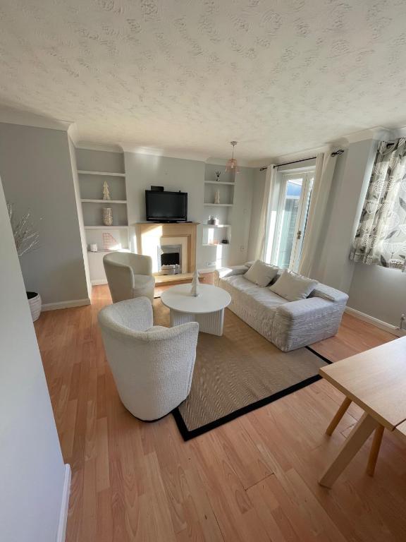 Bee Temple Entire Spacious 3-Bed Apartment, Norwich