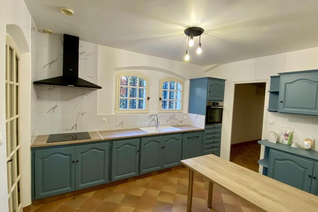 Spacious house with garden - 4