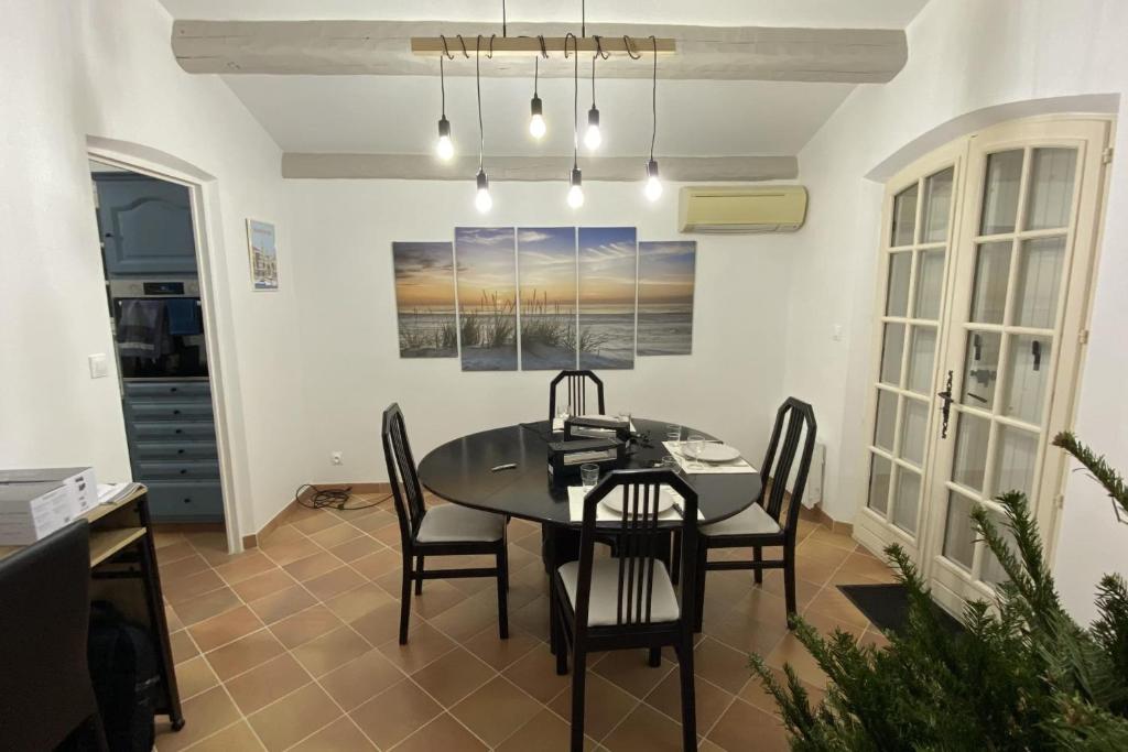 Spacious house with garden - 3