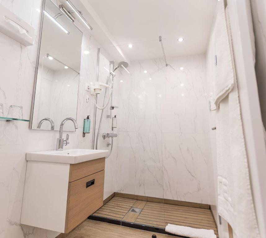 Apart Hotel Mamut - 2