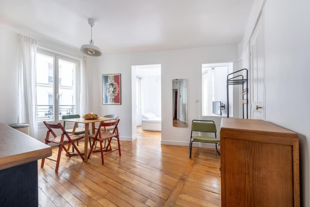 Cosy Apartment with 270 degrees view on Paris streets - 3