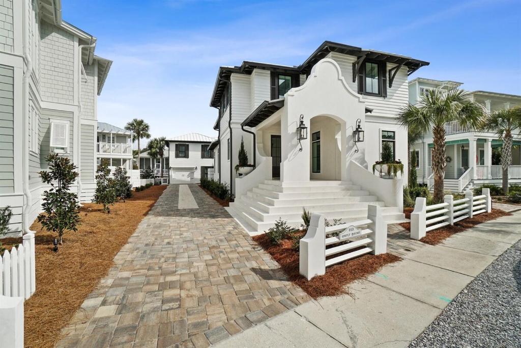 213 Sandyshore Shore To Please 6 BR 6BA steps from the beach, Panama City Beach