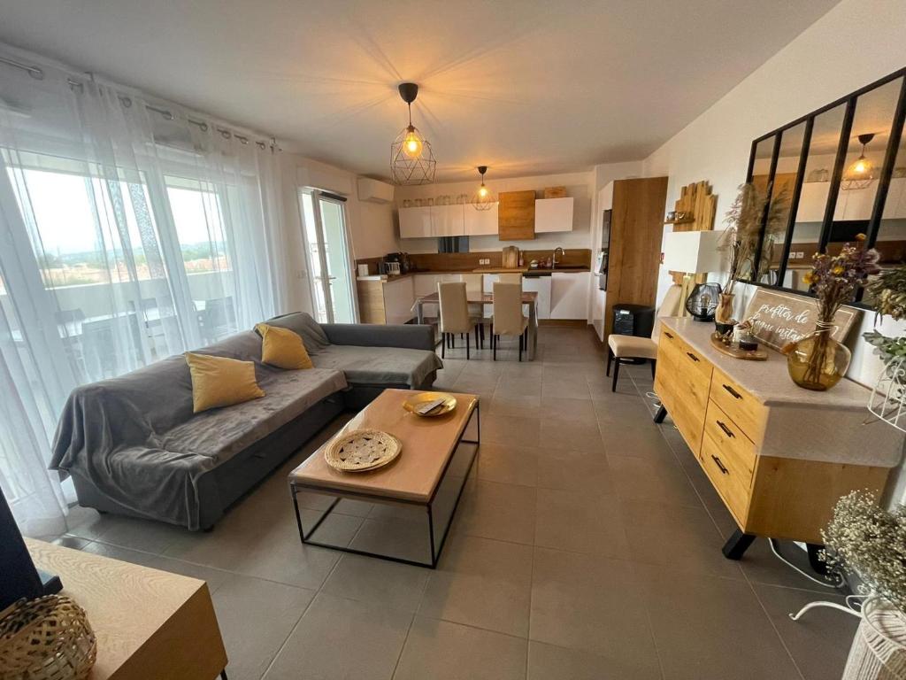 Superbe appartement 3 pièces avec vue mer - 2