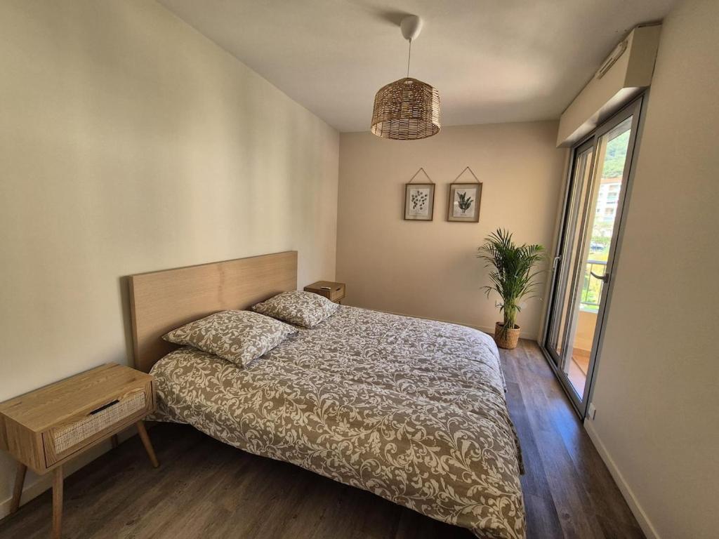 Apartment 6 minutes from Monaco train station, Beausoleil