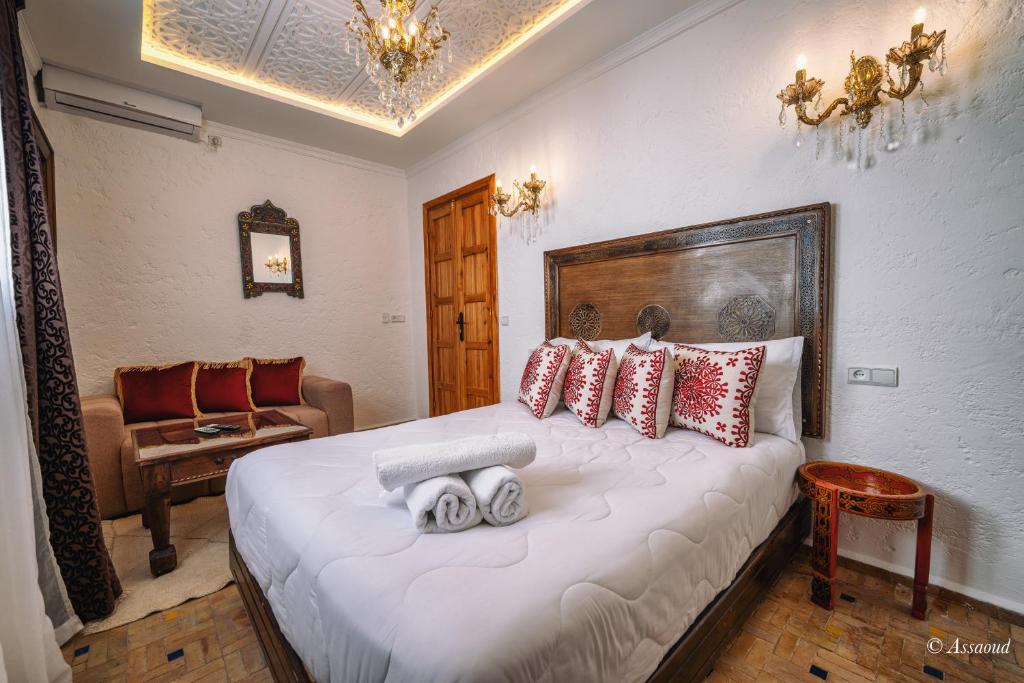 Dar Bleumain, Šafšawán