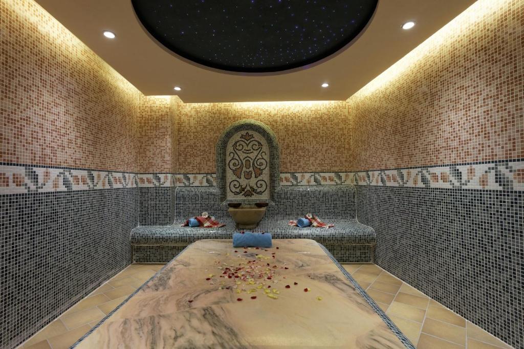 Kristal Hotel - All inclusive - Fully renovated — Spa in Golden Sands, Varna Region