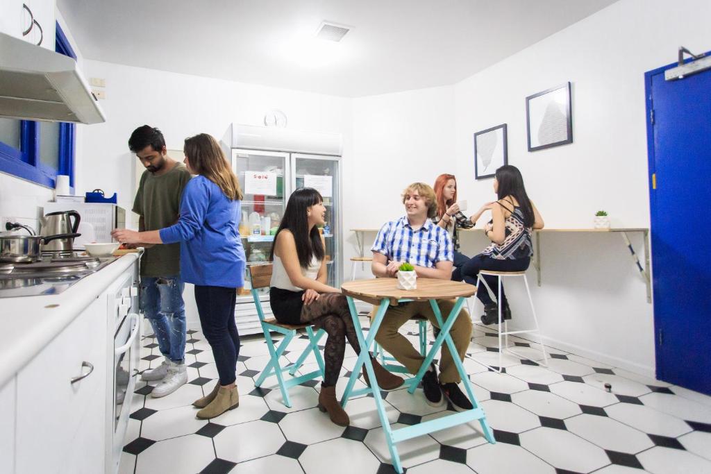 Kitchen, YHA Hobart Central in Hobart