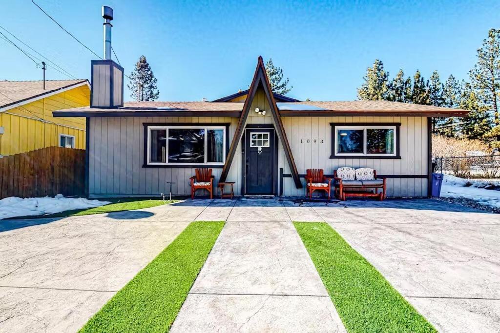 The Mt Doble Escape,Jacuzzi & BBQ, Firepit, Big Bear City