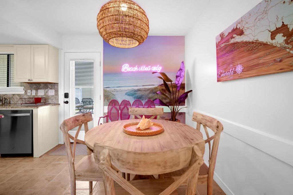 Sandcastles and Sunshine - Gulf Highlands Beach Resort, Panama City Beach