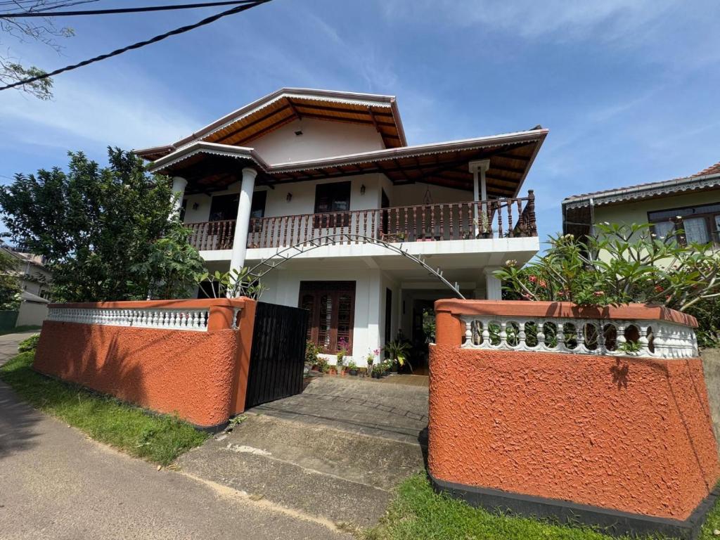 Simply Relax, Hikkaduwa