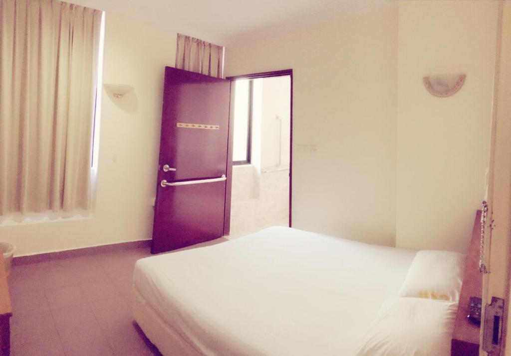 Singapore Golden Star Hotel Additional