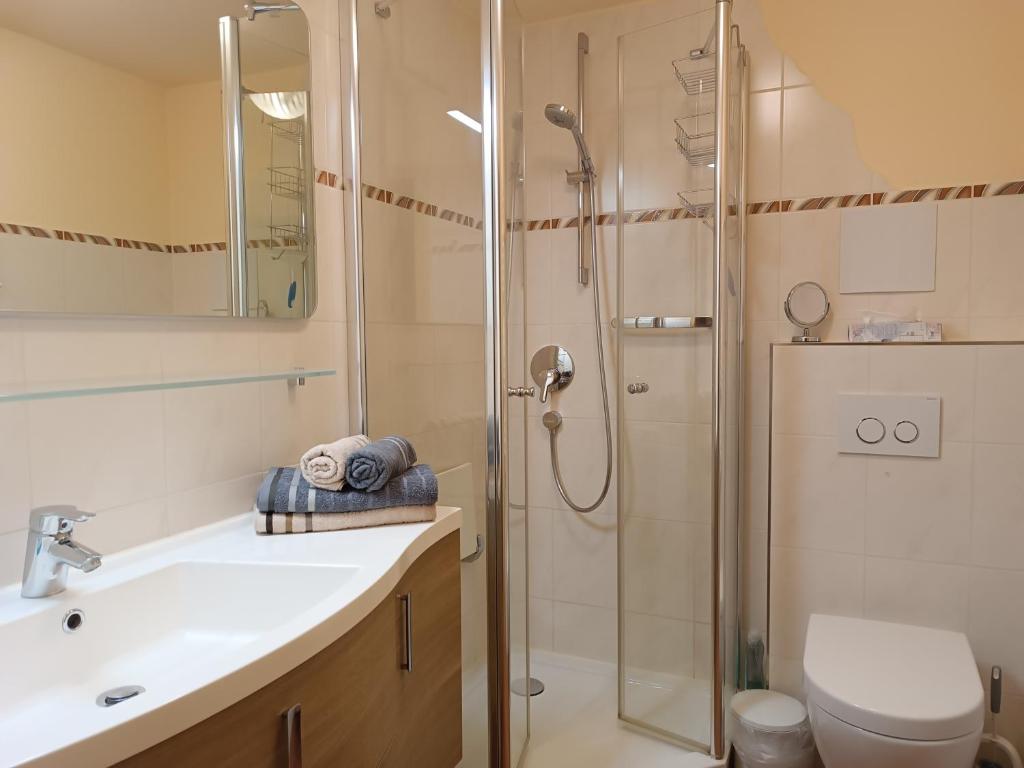 2-Raum FeWo Hermelin - Hallenbad & Sauna - 3