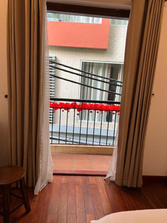 Humi Hotel