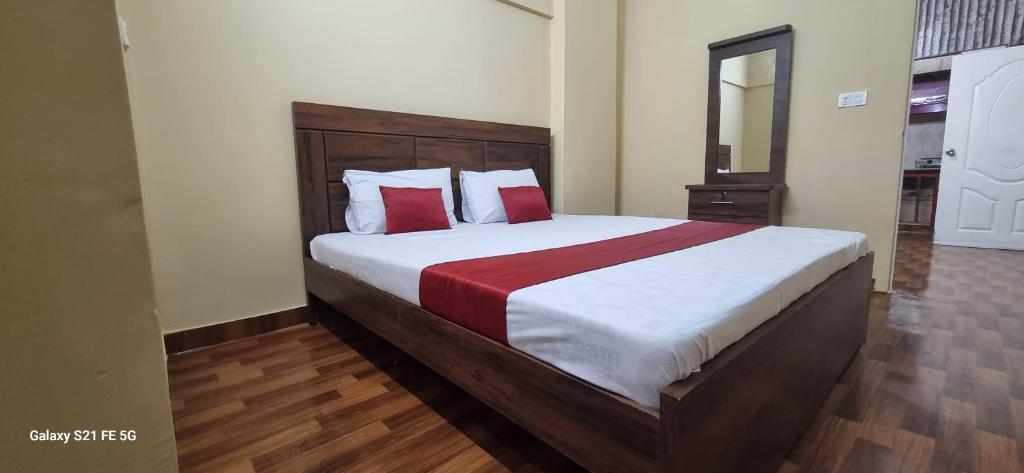 Studio Apartment with kitchen, Karáčí