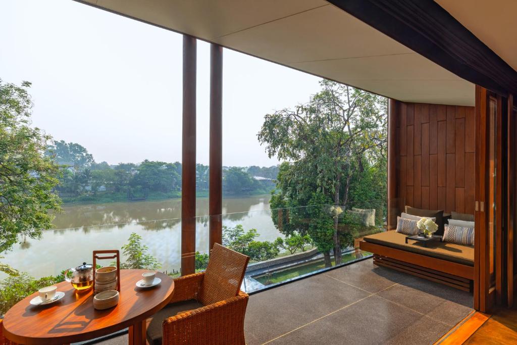 ระเบียง/ชานเรือน