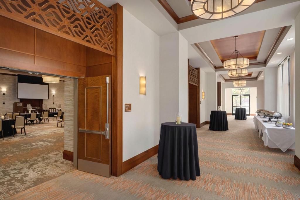 Tárgyalóterem/bálterem