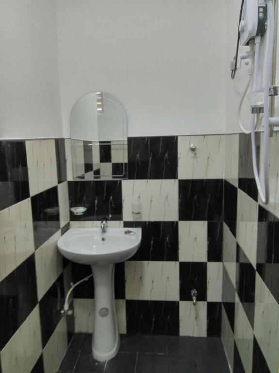 Isuru Homestay photo