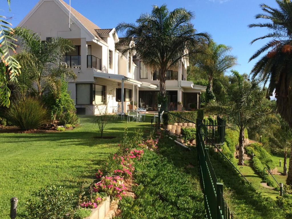 Oewerpalms View — Hotel in Oudtshoorn
