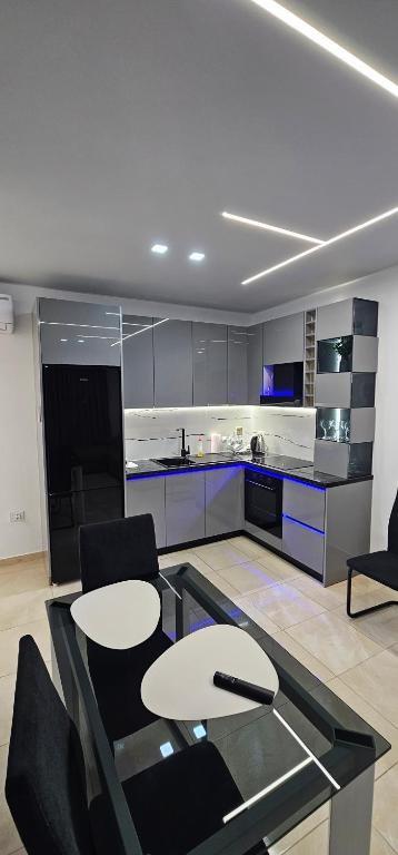 GPN 1 apartment, Vlorë