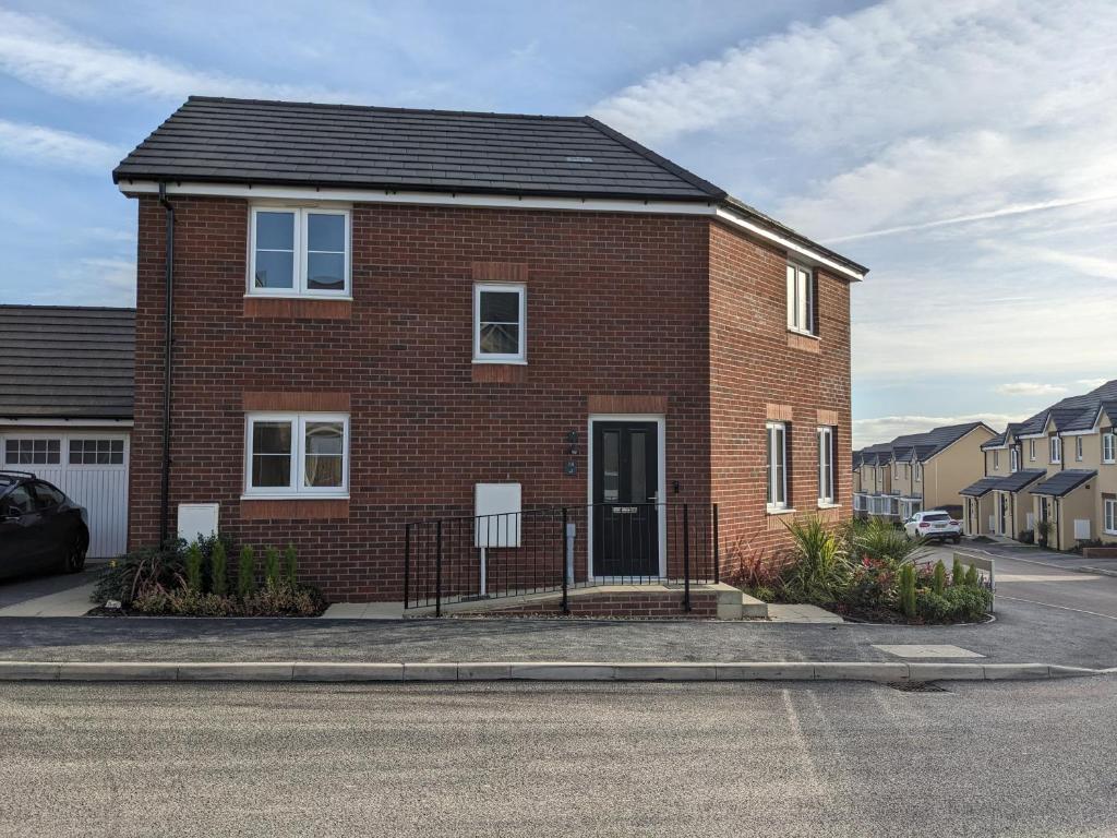 Waves & Walkways, Bideford