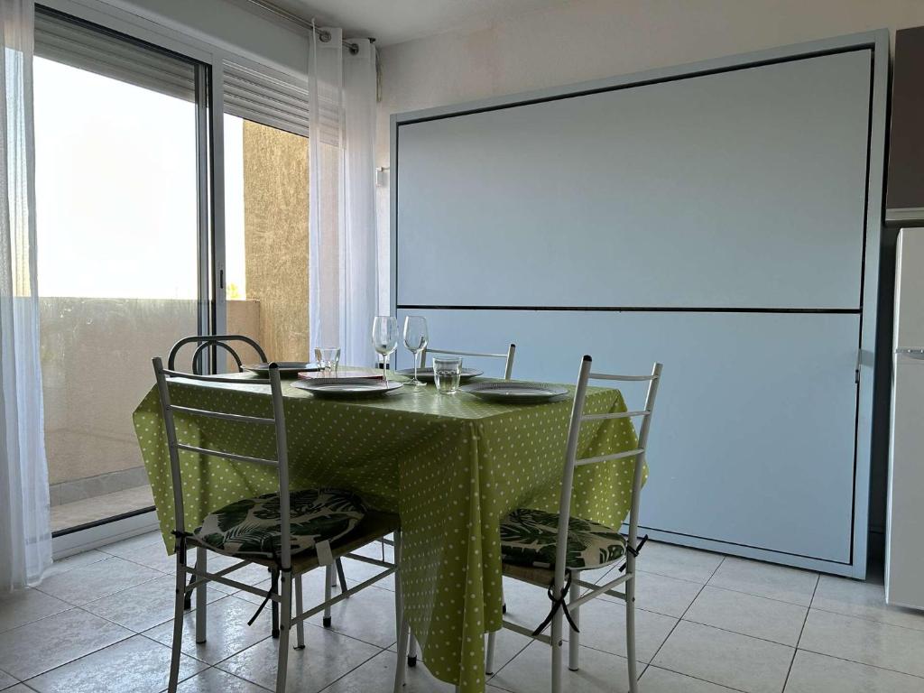 SP350-208 Appartement Studio 4 couchages SAINT PIERRE LA MER - 4
