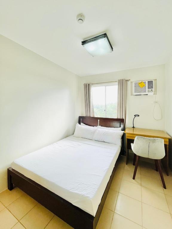 OS 5 Barkada Suite Near Esplanade, Iloilo City