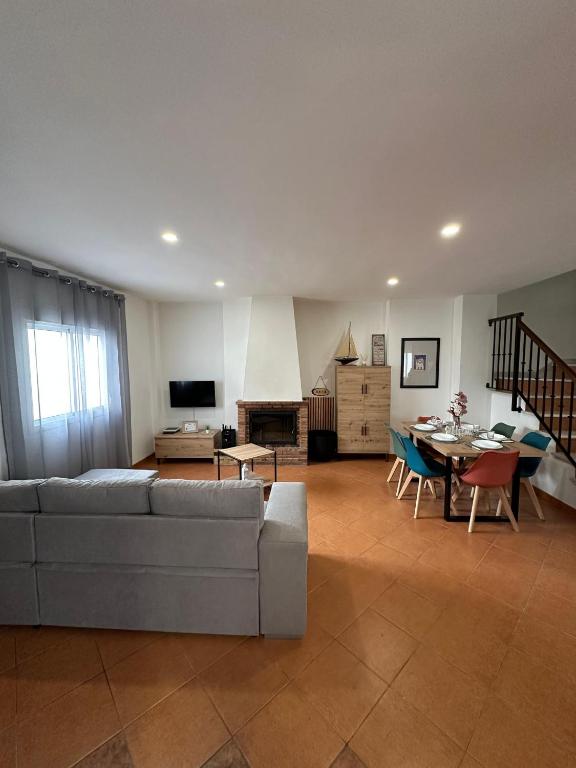 Duplex Arrebol, Benaocaz