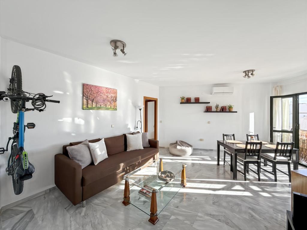 Exclusive Malaga Apartments with Cathedral Views and Auto Check-in - 4