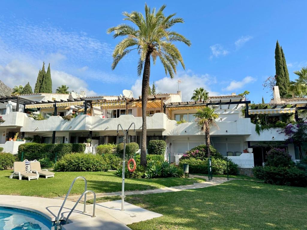 Modern 2 Bedroom Apartment in Marbella - 5