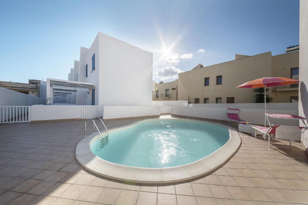 BluSide Home & Suite - 1