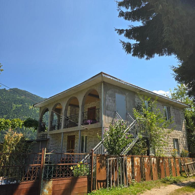 10 Valley, Didachara