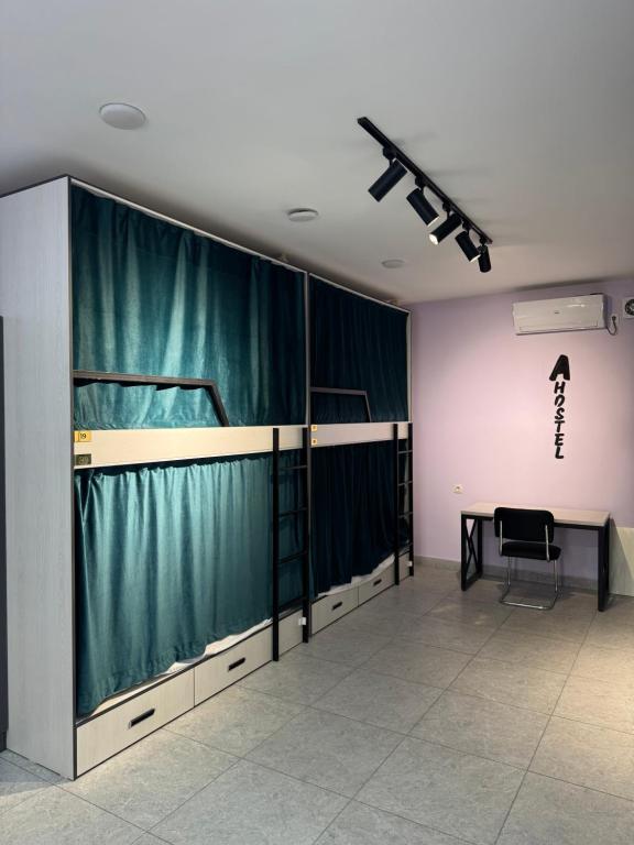 A Hostel, Aktepa-Chigatay