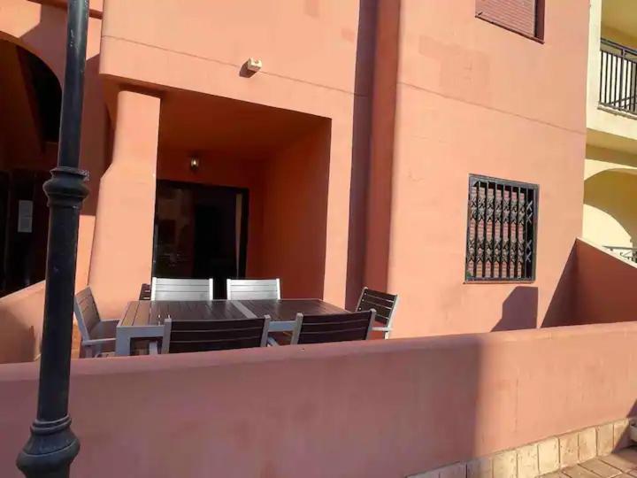 3-Bedroom Apartment with Pool in Torrevieja - 5