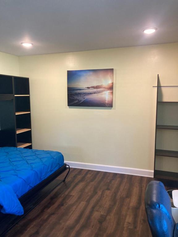 Chic studio with WI FI and AC, Sarasota