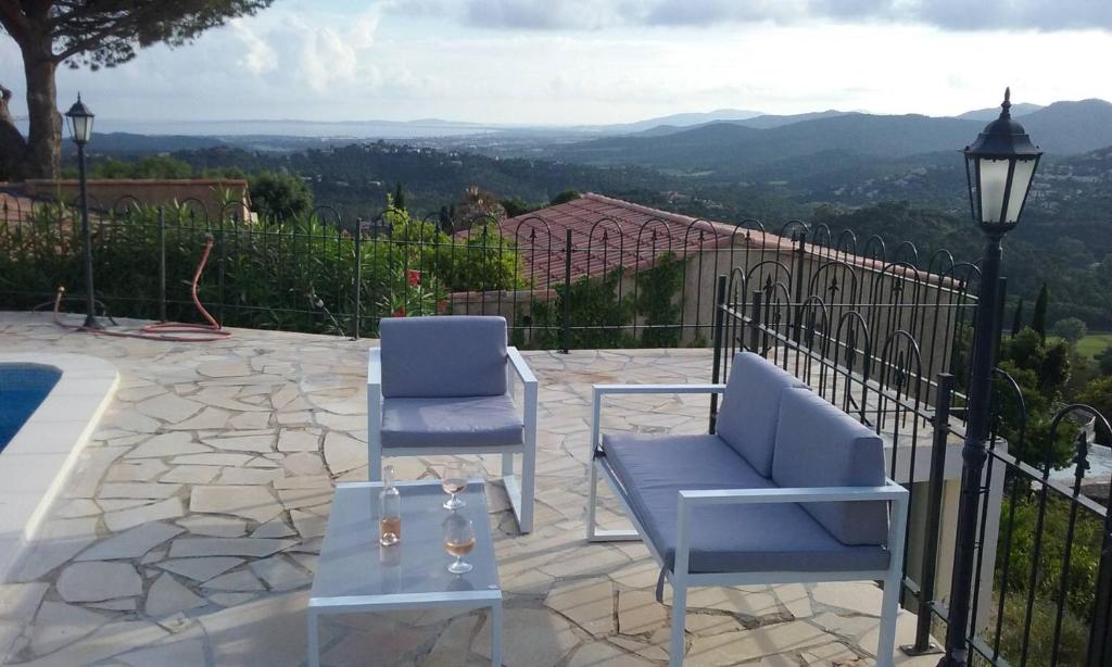 Villa Les Lauriers Blancs pour 6 personnes avec piscine privée et vue mer à La Londe-Les-Maures - 5