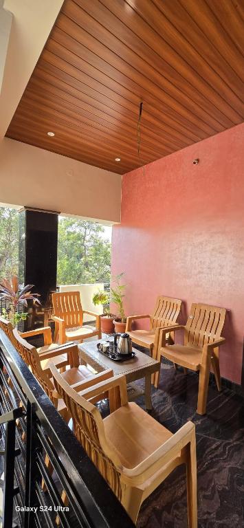 Balcony/terrace, Dream Hampi Villa & Home Stay in Hampi