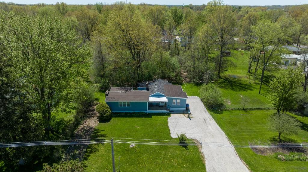 Oberlin Getaway, Oberlin