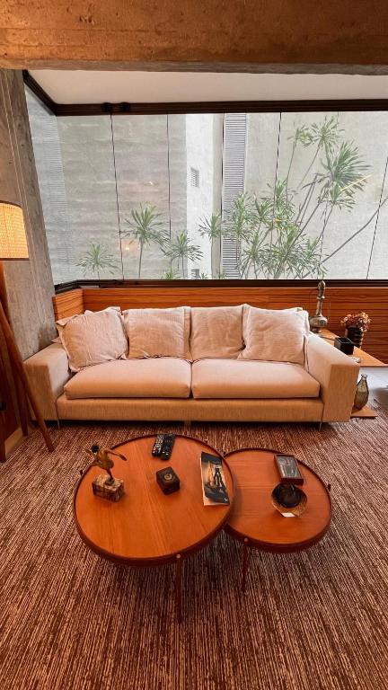 Estilo e conforto na Lagoa, garagem e portaria 24h, Rio de Janeiro