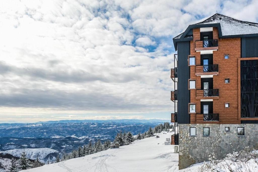 Mountain Paradise Ski In & Out - Vila Golija Kopaonik - 2