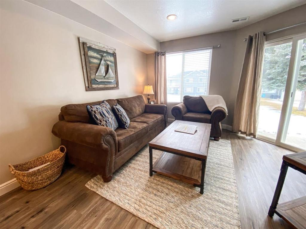 14-Plex Condo 114 Ground level, close to pool, Garden City