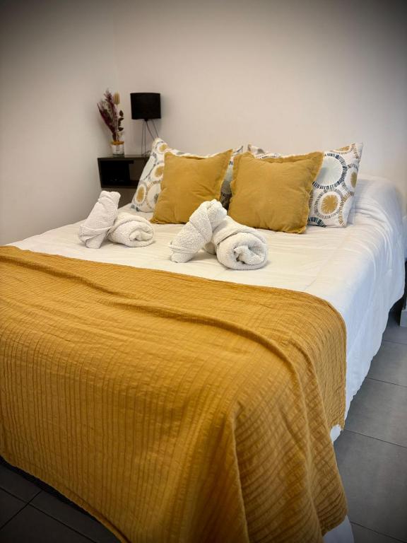 Alsina - Central Point Apartments - 4