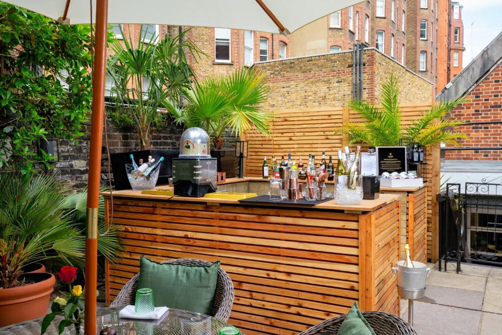 Bar/lounge