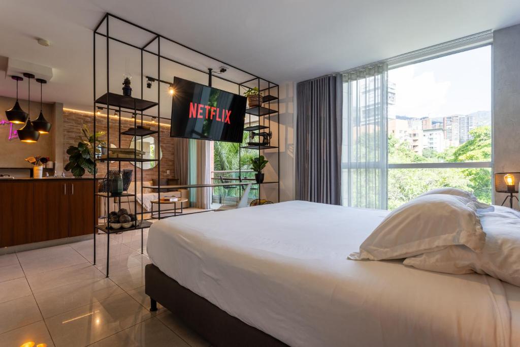 Superb Apartment in Central Poblado - 5