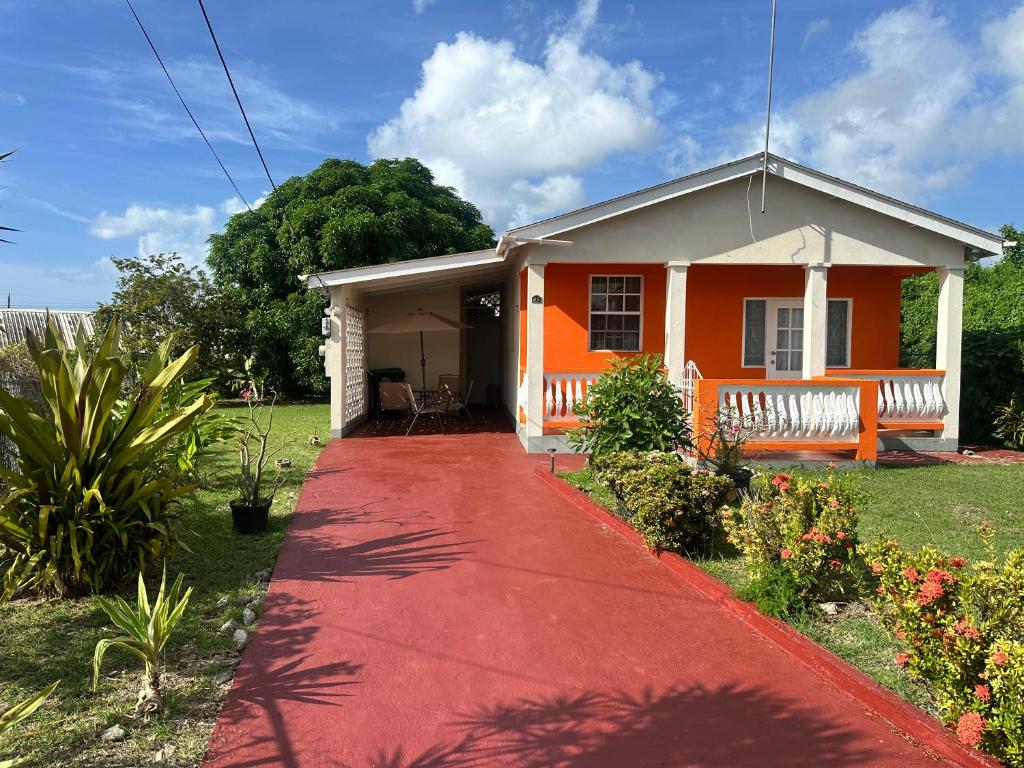 Entire Home - West Coast Barbados, Saint Peter