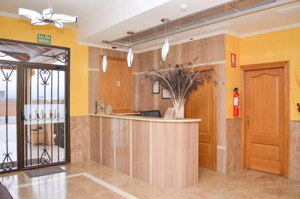 玛莲娜酒店，位于卡拉瓦卡·德·拉·克鲁斯的酒店
