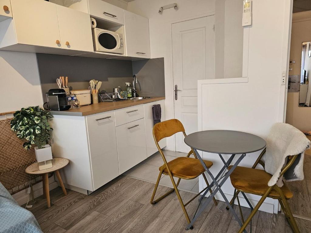 Studio 2 personnes Vue Mer Climatisé Linge Maison - 5