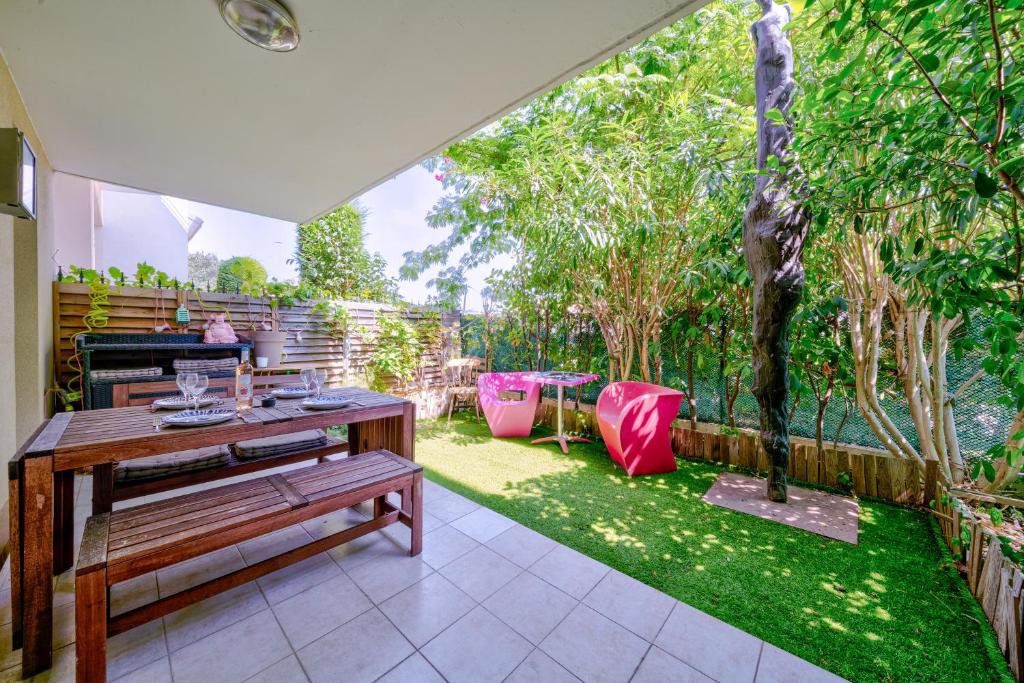 Rez de jardin à 500 m de la plage - 1