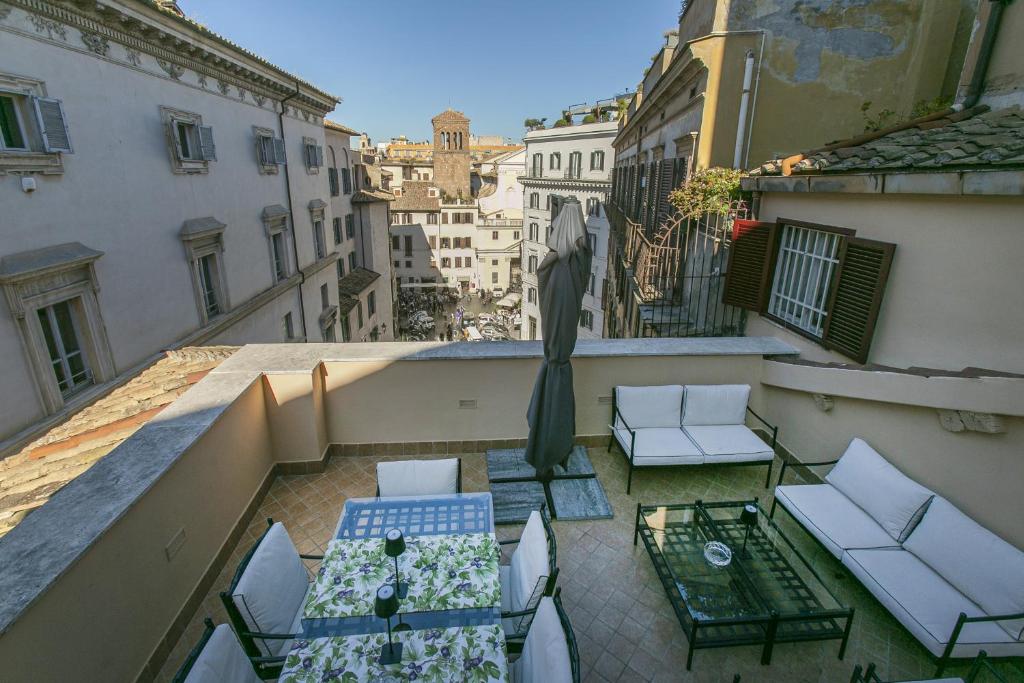 Pantheon Palazzo Nari Terrace #12, Rzym