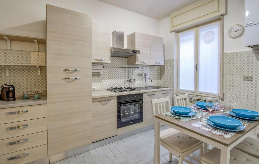 2 Bedroom Amazing Apartment In Moneglia - 4