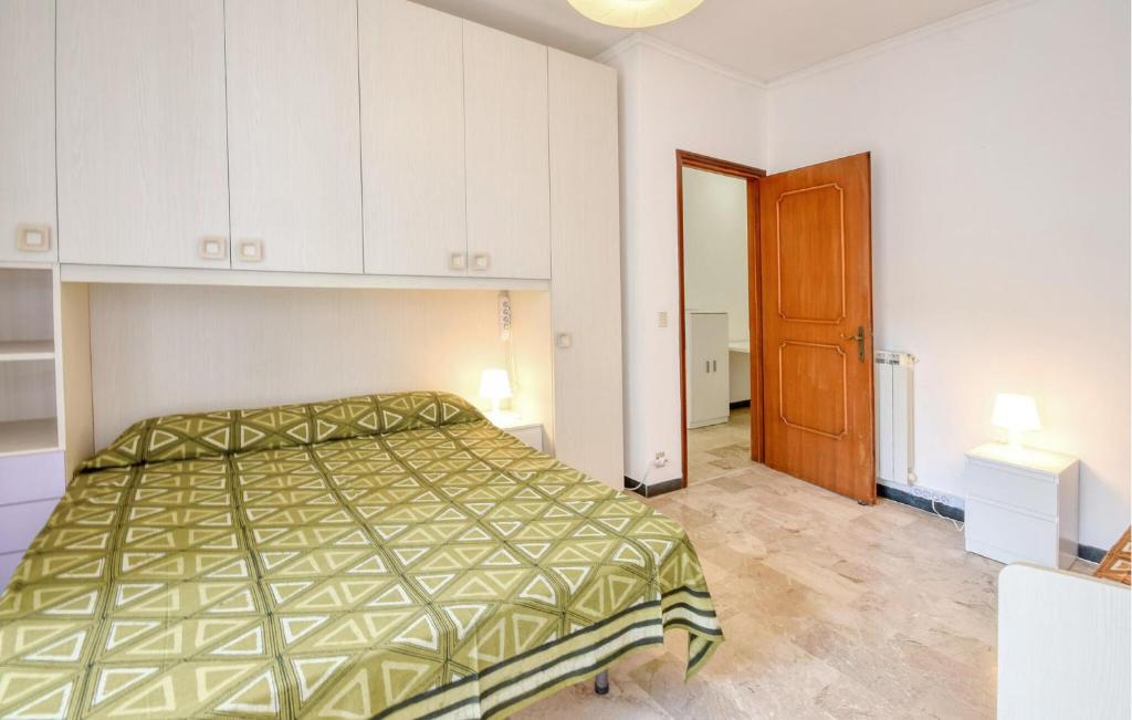 2 Bedroom Amazing Apartment In Moneglia - 5